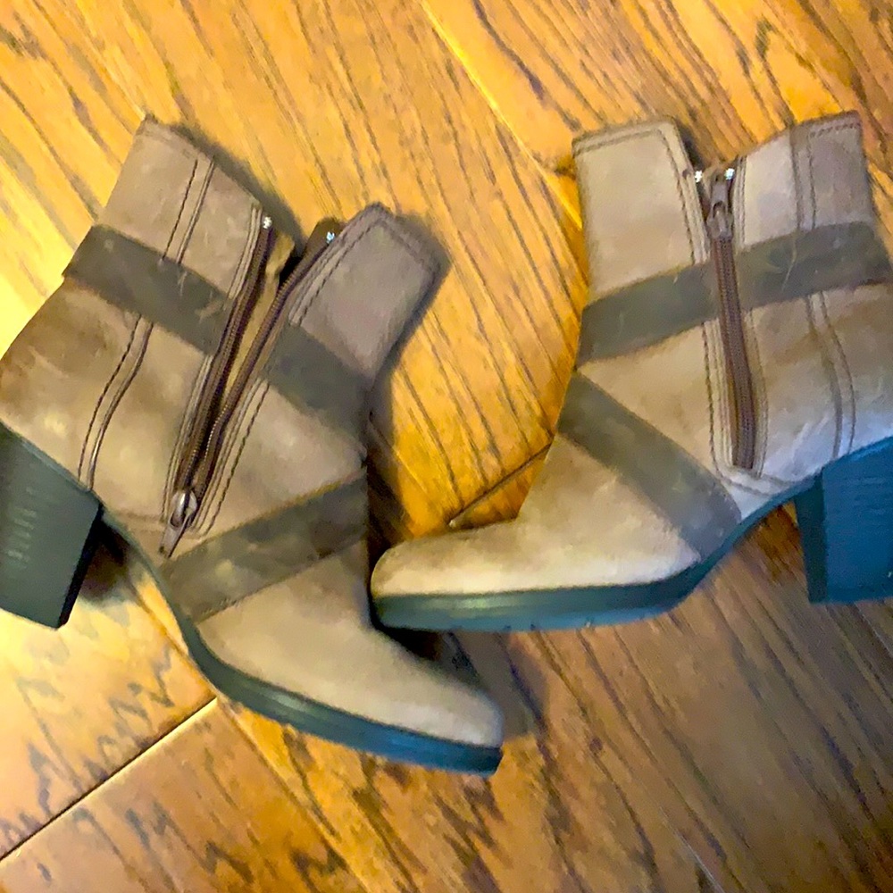 Women’s Clark’s booties